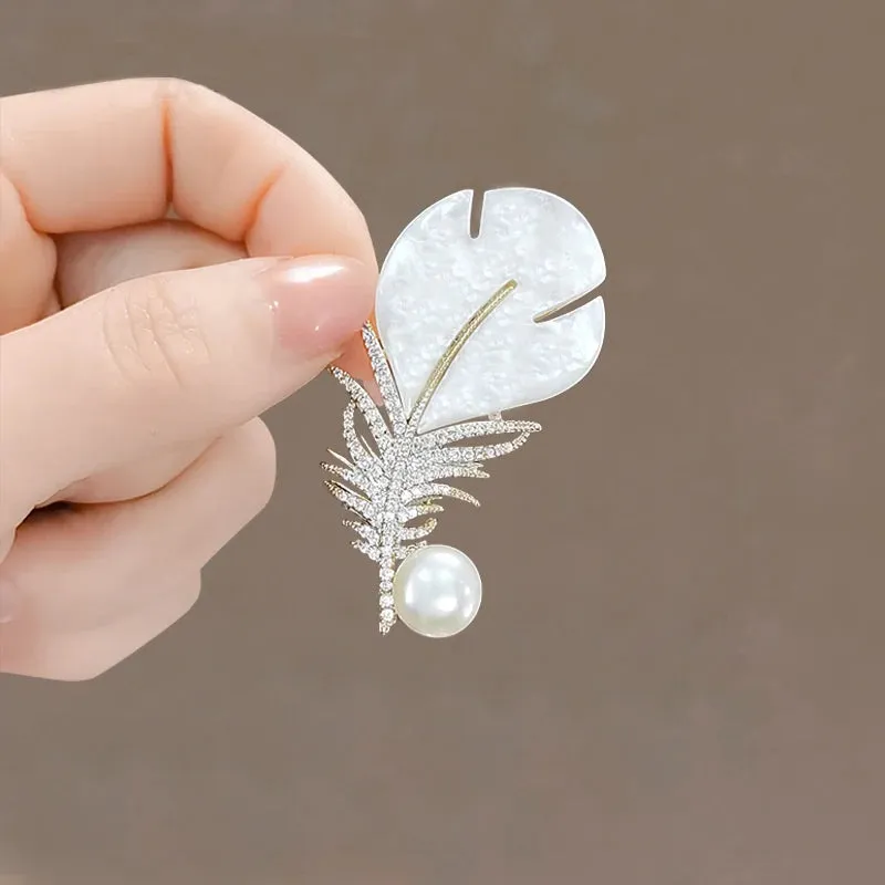 Abay Sequin Brooch Pin