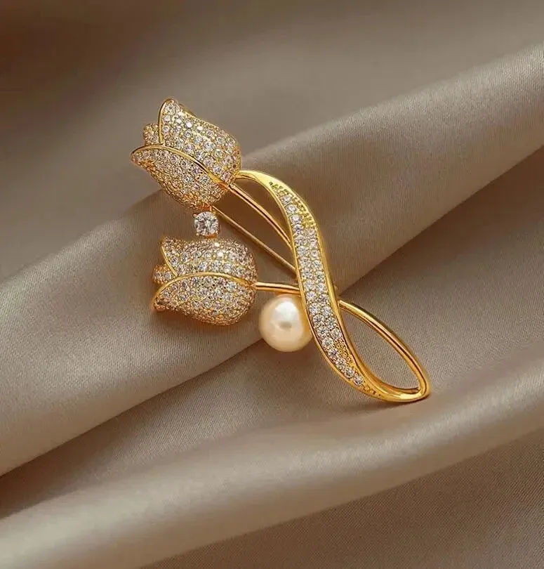 Abay Sequin Brooch Pin