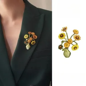 Beren Rhinestone Brooch Pin