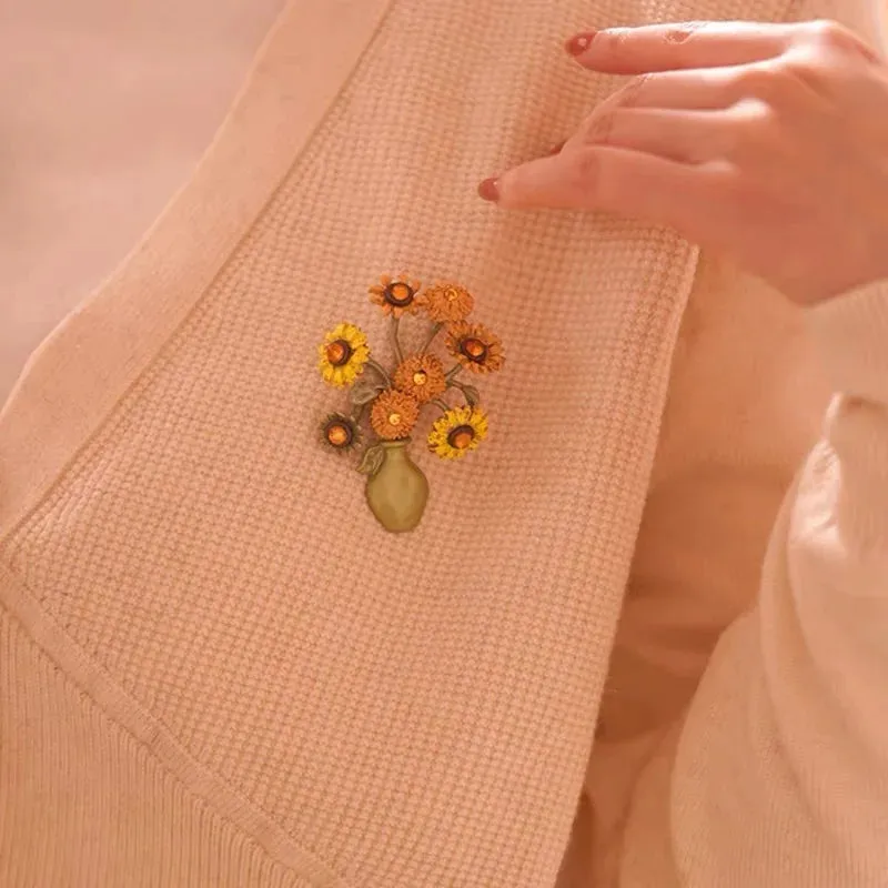 Beren Rhinestone Brooch Pin