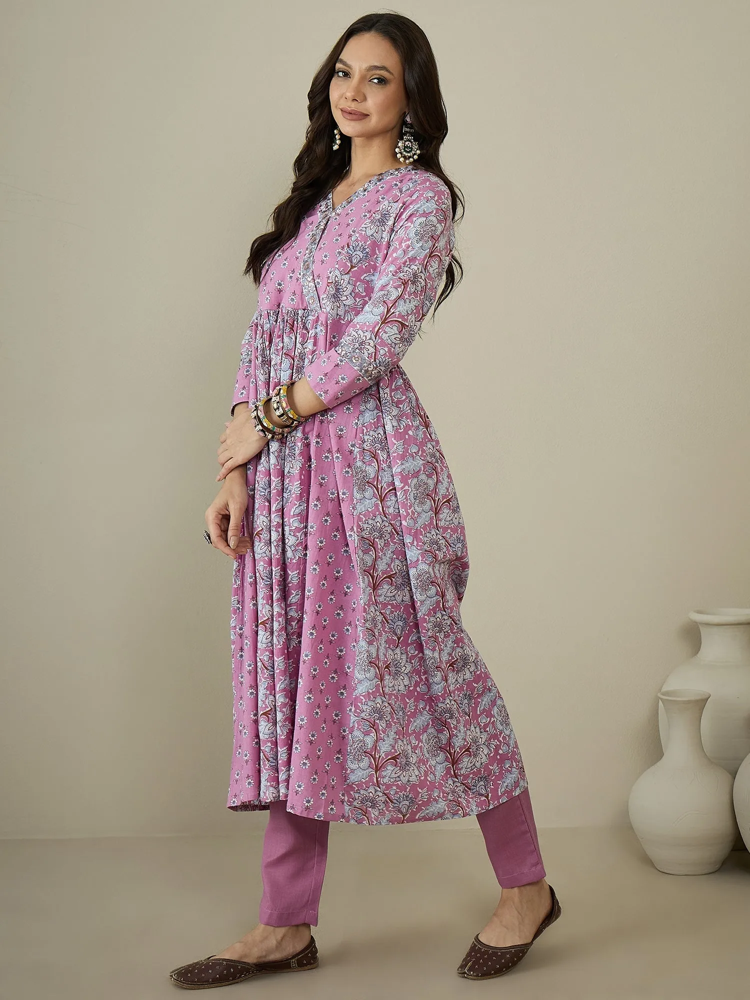 Women Floral Printed Angrakha Sequinned Kurta with Trousers