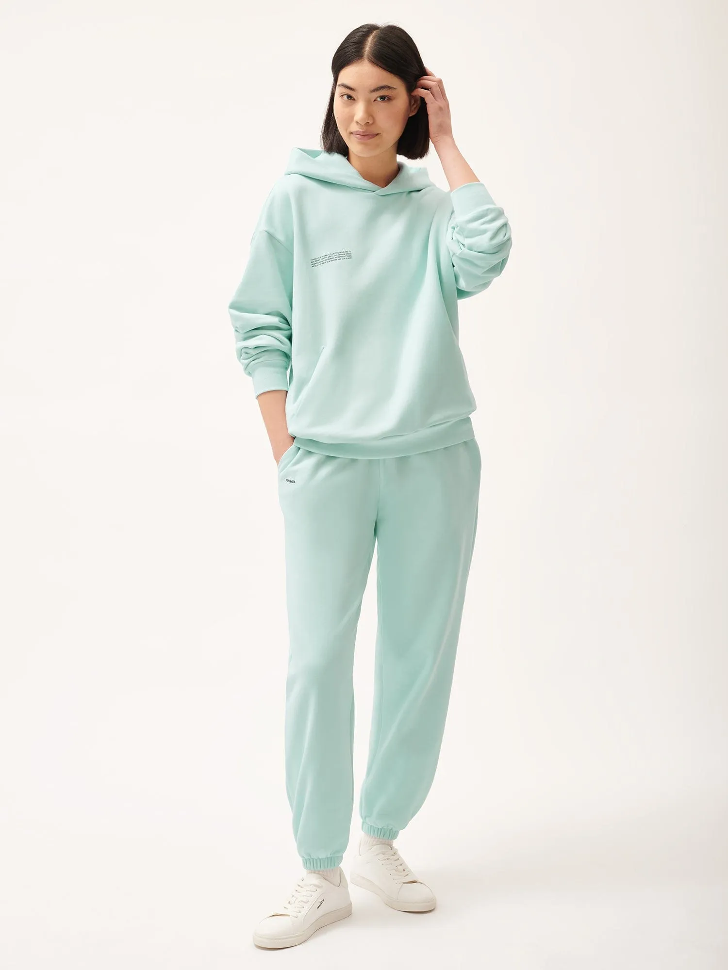Womens 365 Midweight Track Pants—reflect blue